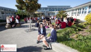 TRƯỜNG TRUNG HỌC RANGITOTO NEW ZEALAND